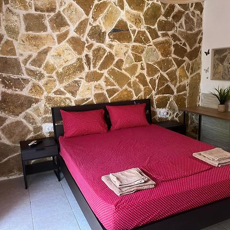 Artemis Apartment Near Athens Airport 外观 照片